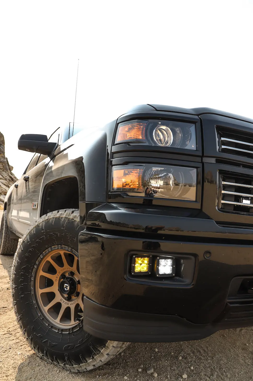 2014-2015 Silverado 1500 Fog Light Pod Brackets 1