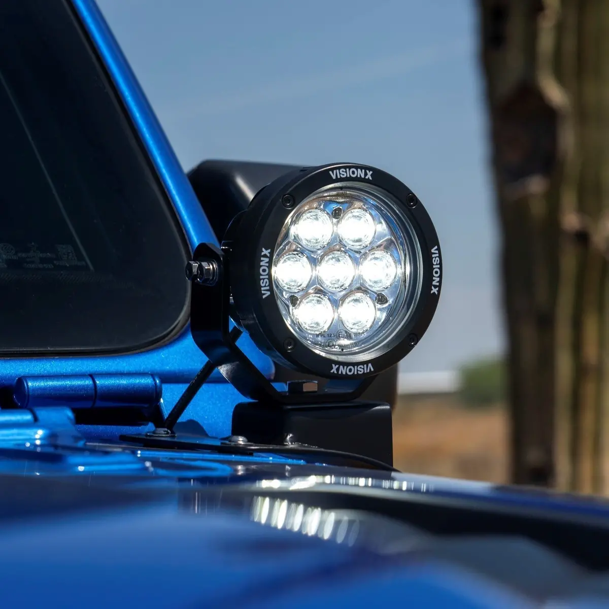 18+ Jeep Jl / '20+ Jeep Gladiator Cowl Light Kit (With 4.7" Cg2 Light Cannon) 1