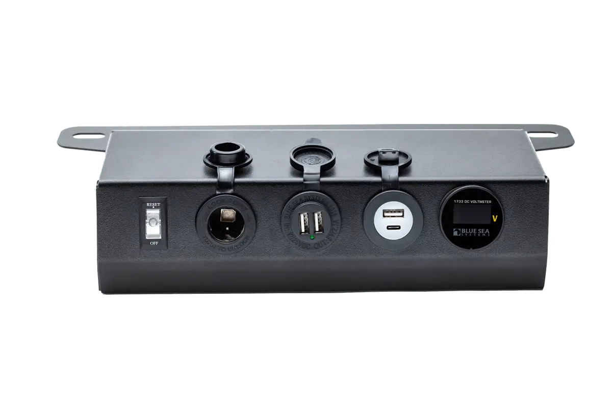 2018-2023 4-Door Jeep Wrangler Outlet Box 2