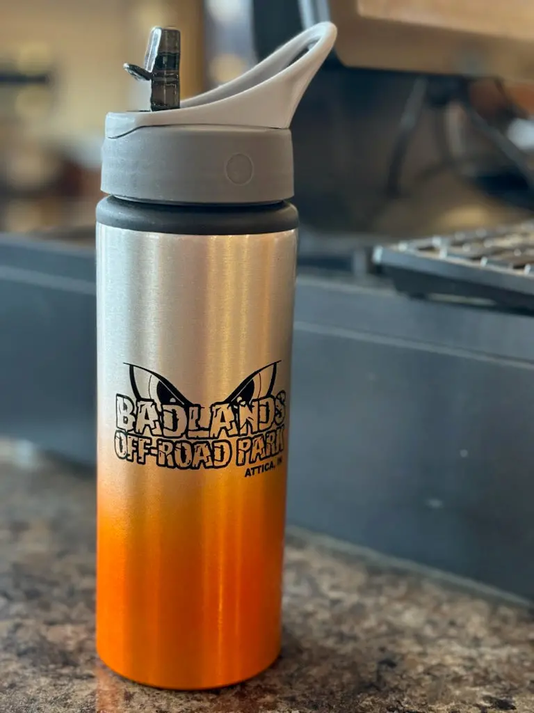 Badlands Water Bottle 24Oz 1
