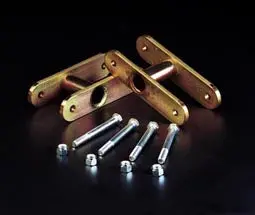 73-87 Blazer Full Size 1.5 Inch Front Non Greaseable Shackle Daystar 1
