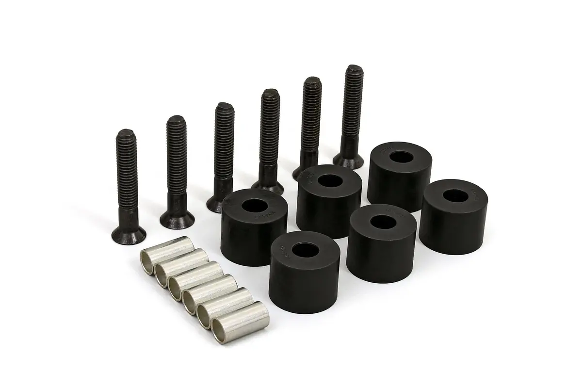 84-01 Xj 1-1/4 Inch Transfer Case Drop Kit Daystar 1