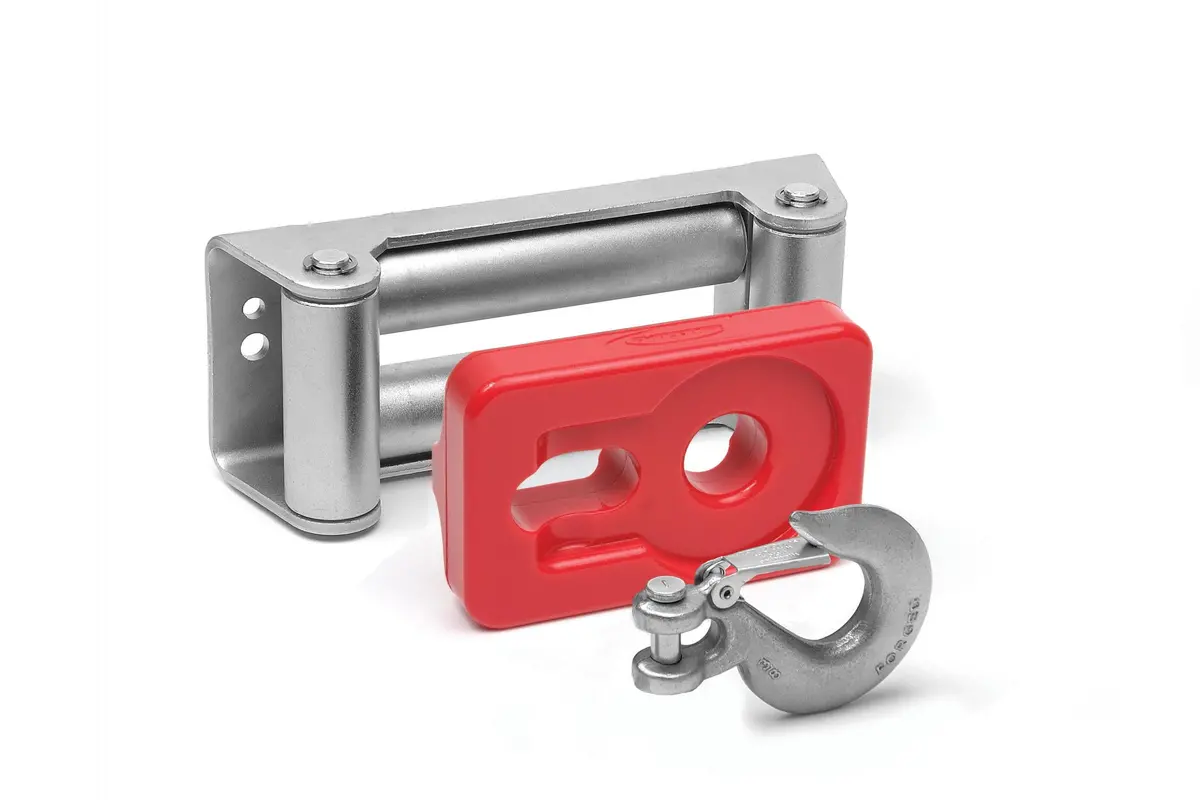 Winch Isolator Roller Red Daystar 1