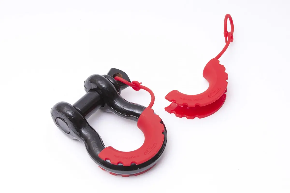 Locking D Ring Isolator 7/8 Inch Polyurethane Red Daystar 1