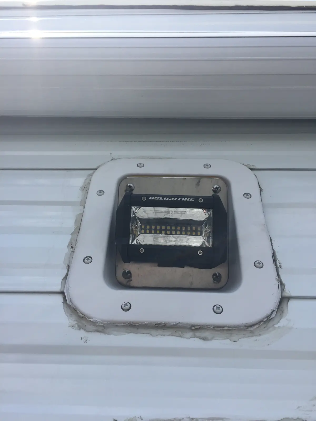 Weekend Warrior 5" Replacement Light Mount 1
